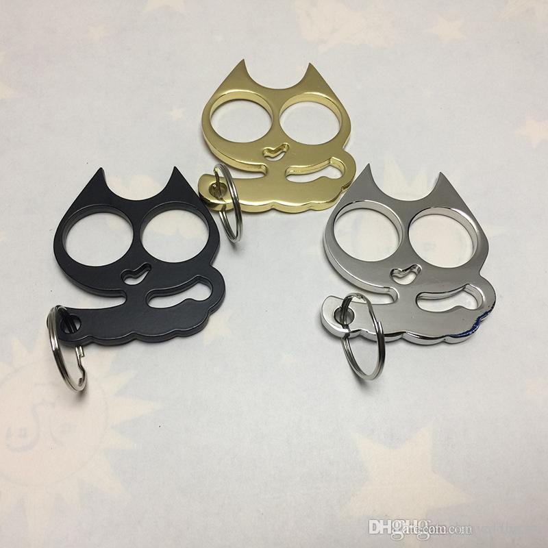 

Super cute iron cat two-finger keychain, self-defense supplies cat eye refers to the new cat eye refers to the tiger keychain, refers to the