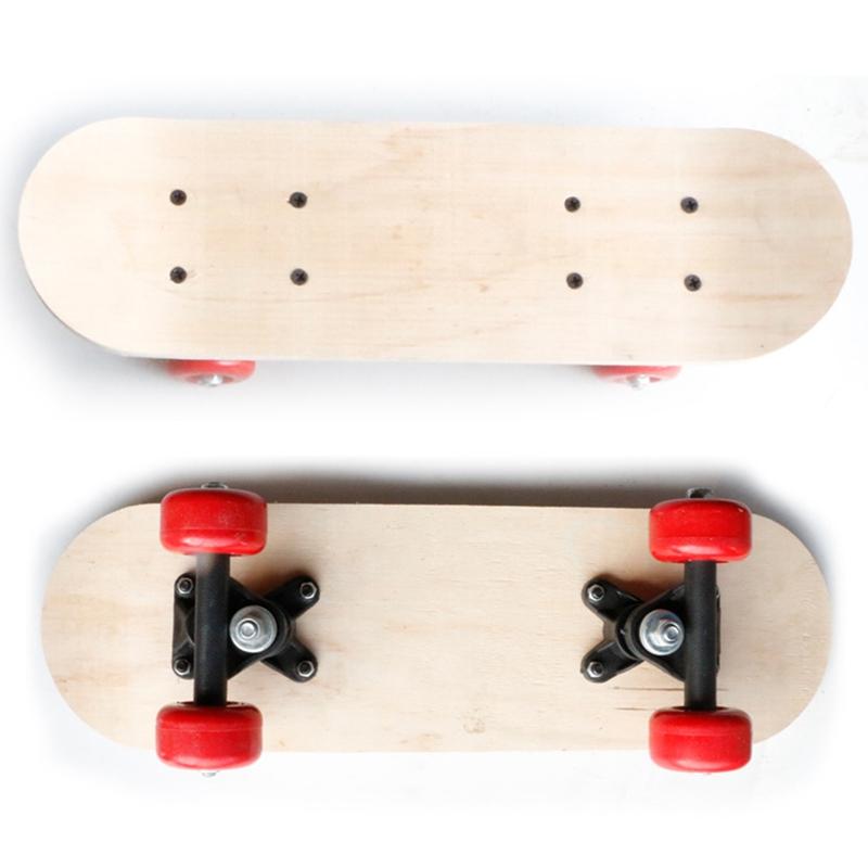 

Blank Skateboards For Kids Wooden Complete DIY Freehand Skateboards For Beginner Graffiti Boy Girl Slide Plate Skating Board, H01