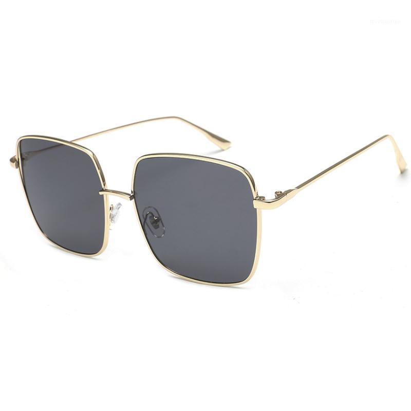 

Quartet big frame net red Zhou Yangqing same sunglasses same thickened polarized sunglasses1