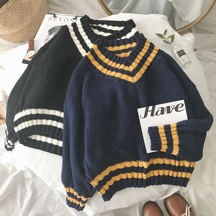 

2021 New White Harajuku Blue Knitted Striped Pullover Winter Warm Autumn V-neck Sweater Vintage Jumper Sweaters for Women 8k8l