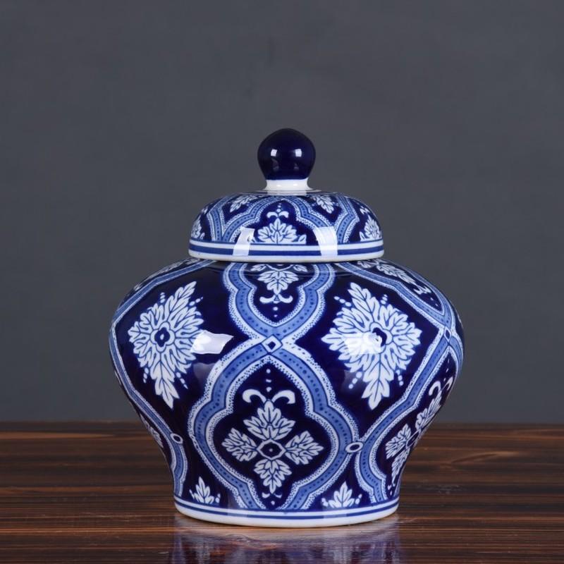 

LUXURY CERAMIC ANTIQUE BLUE AND WHITE PORCELAIN STORAGE TANK HOME GENERAL TANK WITH COVER STORAGE BOX RETRO DECORATION