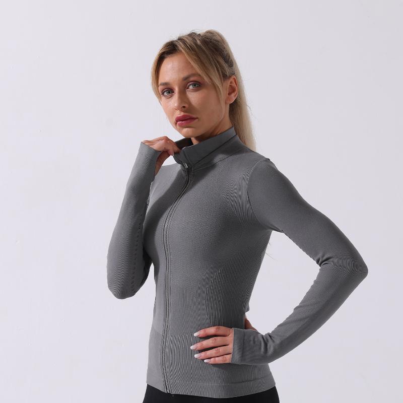 

Winter Seamless Yoga Top Women Sports Zipper Long Sleeve Coat Winter Outdoor Sports Top Running Women Clothing 2020, Beige