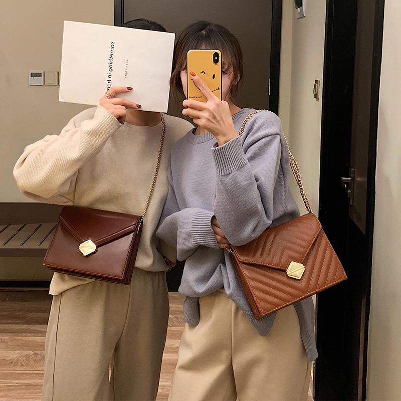 

Retro Fashion Large Handbag 2020 New High Quality PU Leather Women's Designer Luxury Handbag Lock Chain Shoulder Messenger Bags, Black