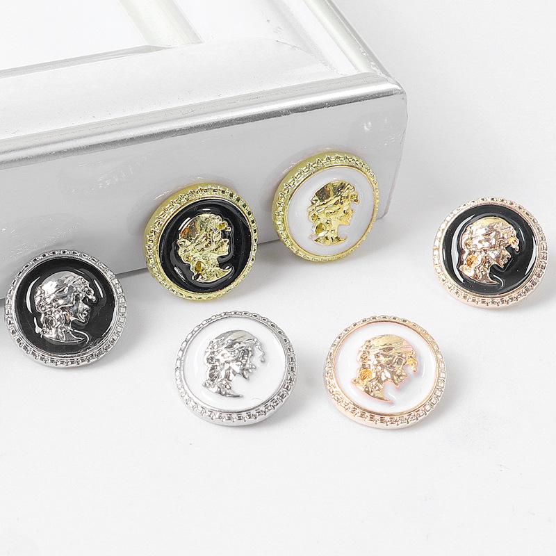 

Nail Art Decorations Baroque Jewelry Retro Beauty Head Classic Black White Portrait 3D Charms Metal Accessories Wholesale, Silver;gold