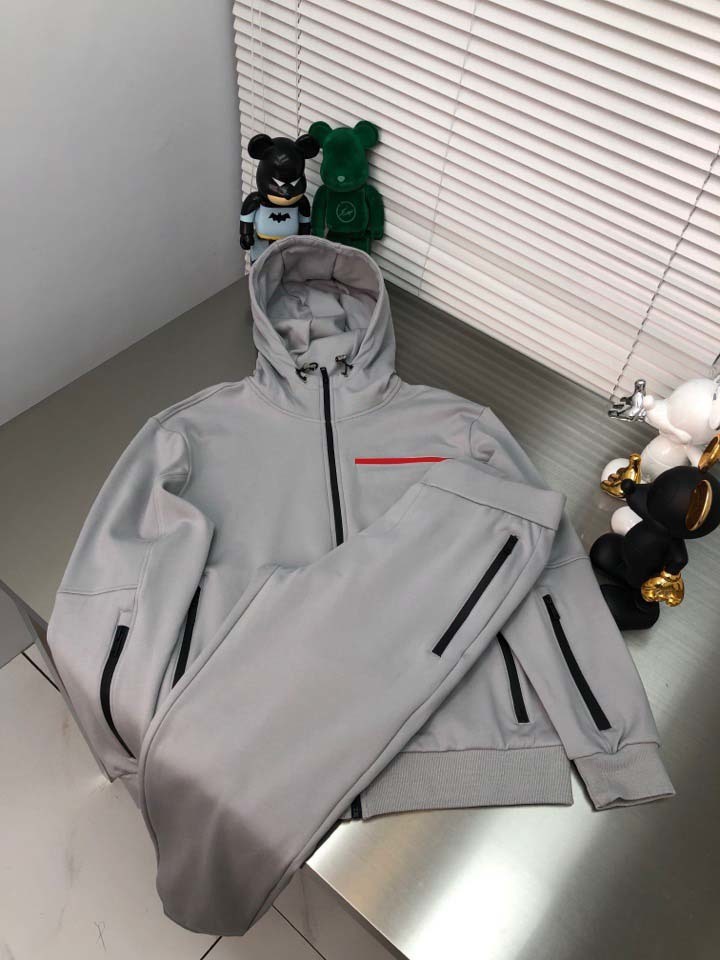 

New AOP jacquard letter knitted sweater in autumn / winter 2021acquard knitting machine e Custom jnlarged detail crew neck cotton 5f44, Silver