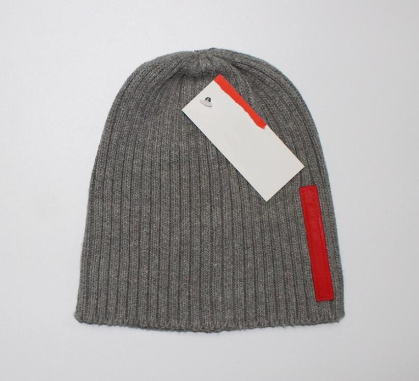 

New French fashion men's wear designer hat,Winter brand knitting men and women knitted cap, Grey