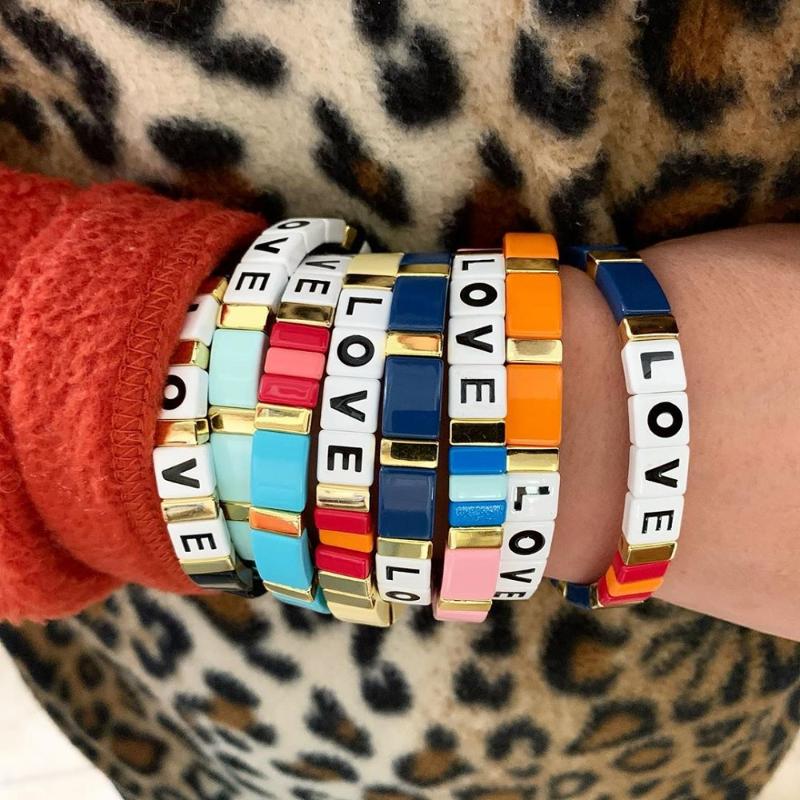 

Shinus Couple Bracelet Women Tile Bracelets Pulsera Mujer 2020 Femme Metal Beads Love DIY Letter Jewelry Friendship Gift