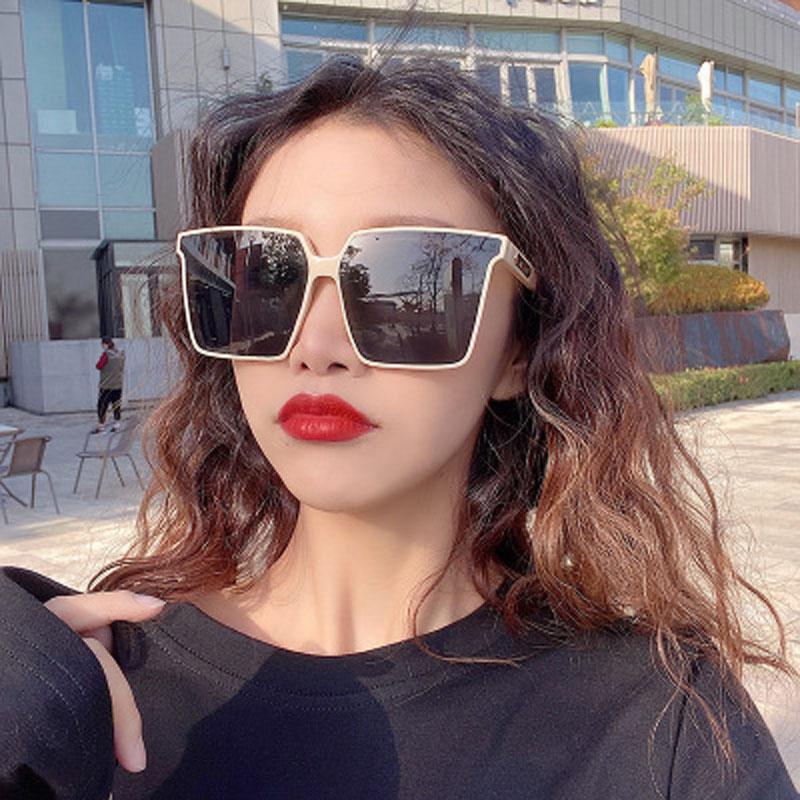 

Butterfly Sunglasses Square Oversized Vintage Sunglasses Women Fashion Sun Glasses for Men UV400 Gafas De Sol