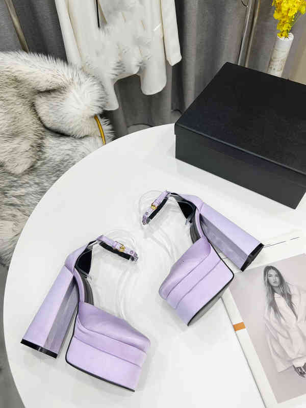 

Sandals AEVI PLATFORM MEDUS PUMPS satin pumps feature a bold block heel LJ6Y, 1# shoe box