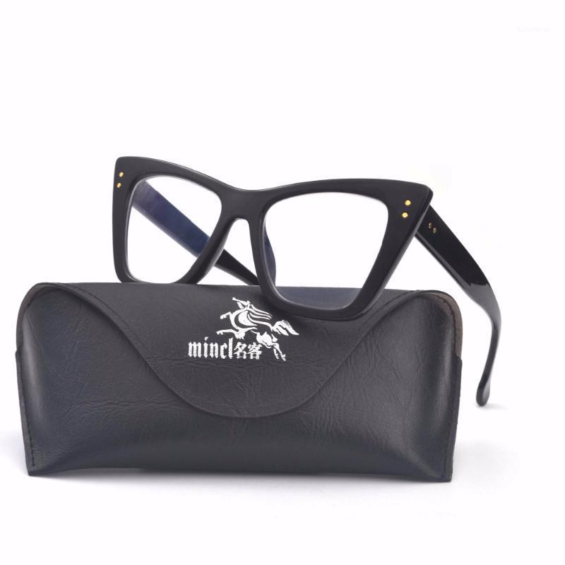 

MINCL/2020 New Fashion Cat Sunglasses Women Brand Designer Clear Lens Sun Glasses Women UV400 with box FML1