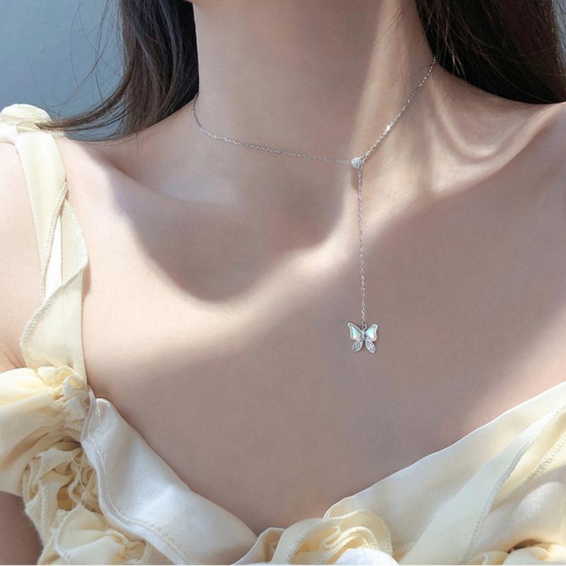 

Hot 2020 Temperament Simple Tiny Butterfly Necklace for Women Feminia Delicate Stylish Kolye Clavicle Popular Valentine Gift