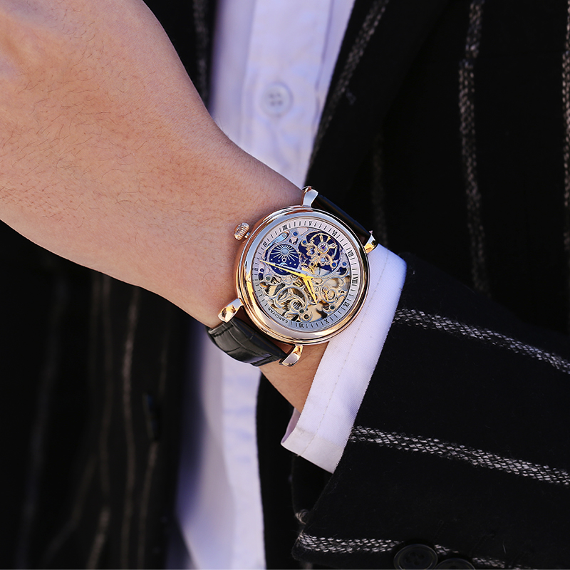 

Wristwatches Mens new designer trend hollow out automatic waterproof mechanical watch ultrathinsimple fashion, Black