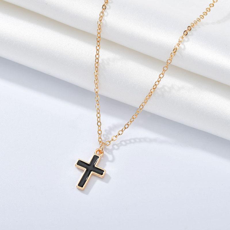 

Elegant Gold Cross Chain Necklace For Women Lady Wedding Party Jewelry Gifts Fashion Geometric Circular Female Pendant Necklaces1