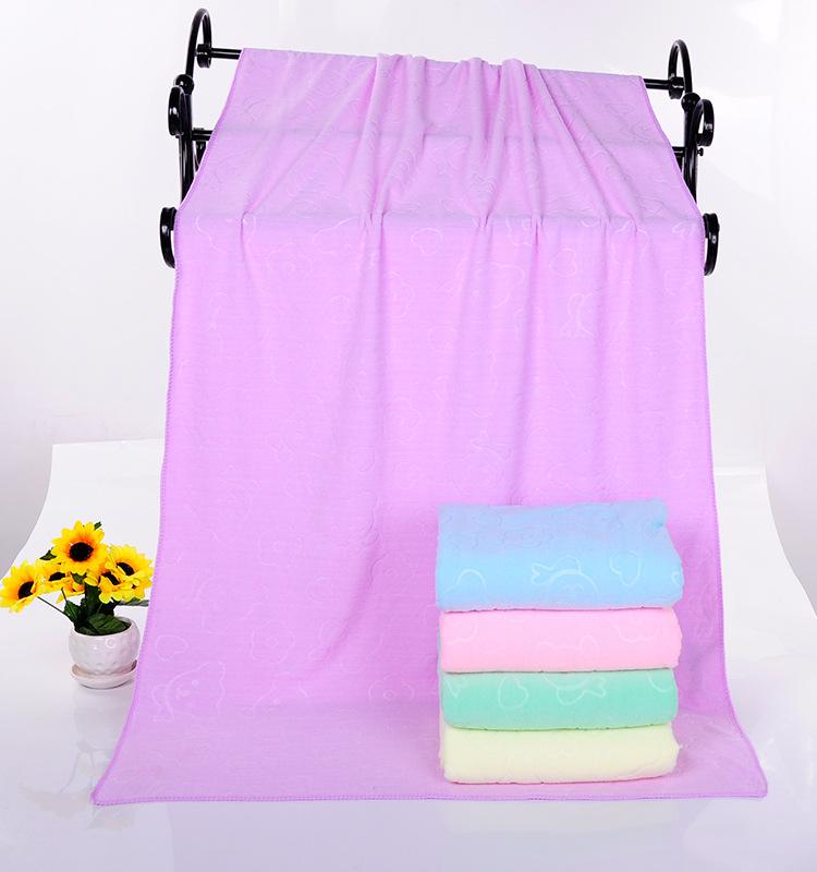 

70*140 Gift Bath Towel Sanded Embossed Bath Towel 150g Special for Children Beach, Light yellow
