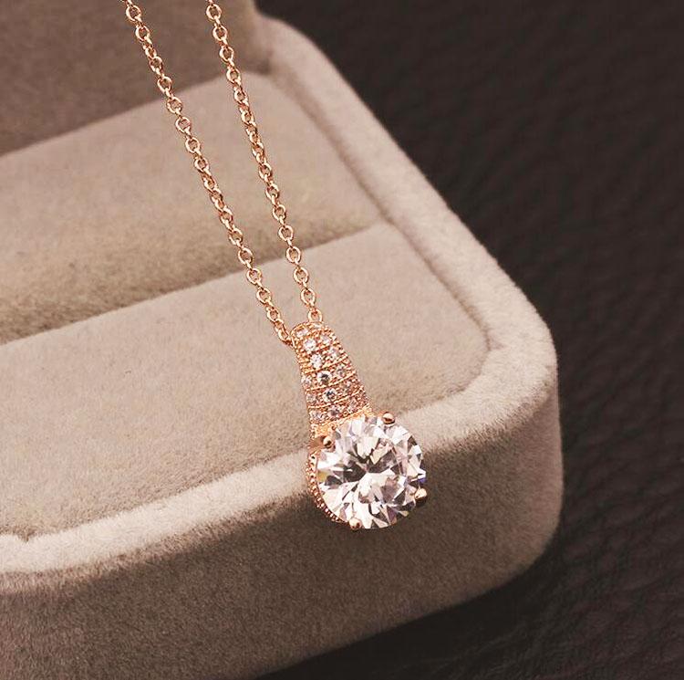 

Style Cute Charms Necklace + Premium Zircon With Rhinestone Pendant Rose Gold Color Clavicle Chain N For Women