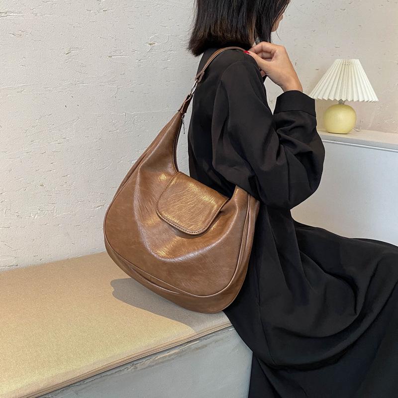 

Women's bag 2021 new fashion simple retro leisure large capacity shoulder bag, Black