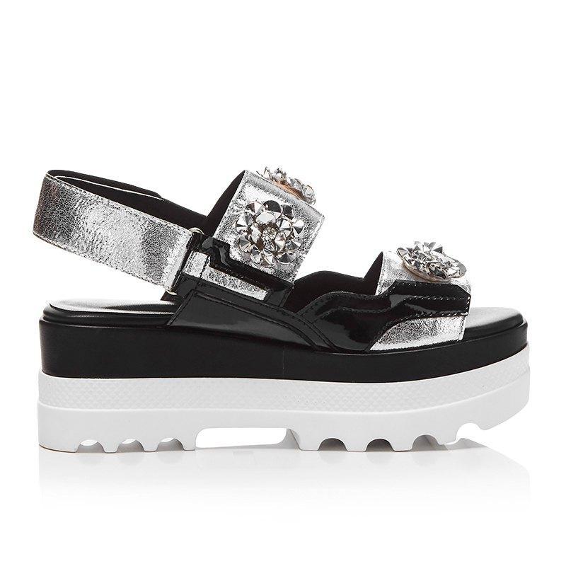 

2021 new cow leather hook loop platform beauty lady rhinestone peep toe thick bottom runway silver color sandals L19