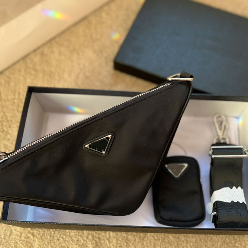 

Triangular Waist Bag Chest Bags Crossbody Purse Handbag Fashion High Quality Black Nylon Embroidered Letters Removable Shoulder Strap