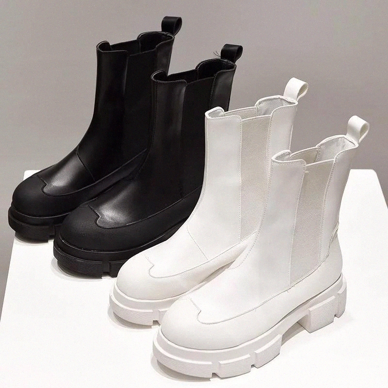 

2020 New Soft Patent Leather Platform Boots Women Round Toe Boots Women Solid Black Designer Ankle Women's Botines Mujer #dv7L