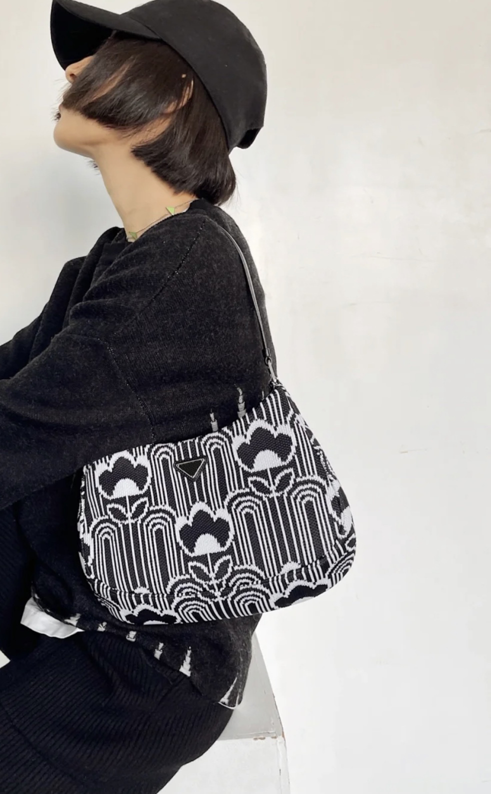 

Lady PM Shoulder Hobo Bags Women Italy Luxury P axillary bag Hand collar Tote Vintage Knitting Wallets Black white Flower crossbody Handbag Wool Vintage Cute Purse, For balance fees;no bag