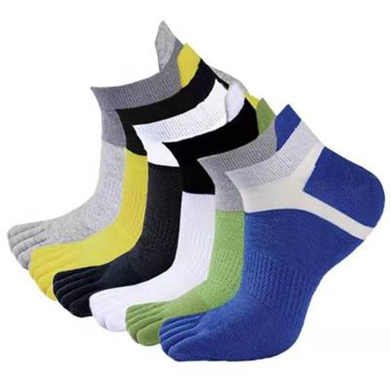 

Outdoor Men's Socks Breathable Cotton Toe Socks Sports Jogging Cycling Running 5 Finger Toe Slipper Sock, Black