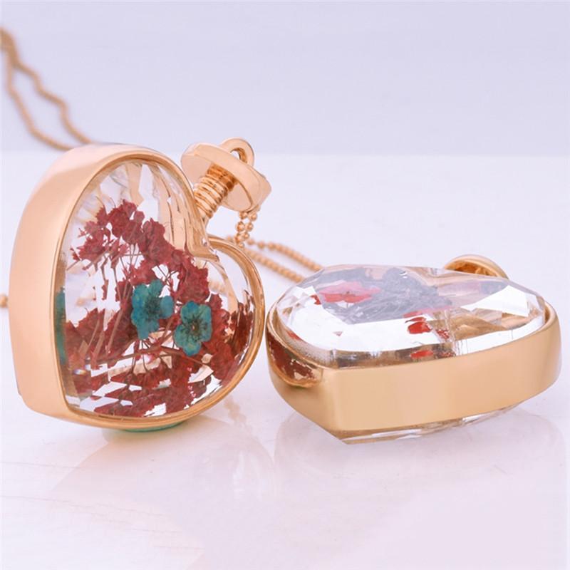 

Pinksee Natural Real Decorative Dried Flowers Necklace Pendant Dry Cherry Blossoms Flower Jewelry Heart Metal Glass Necklace