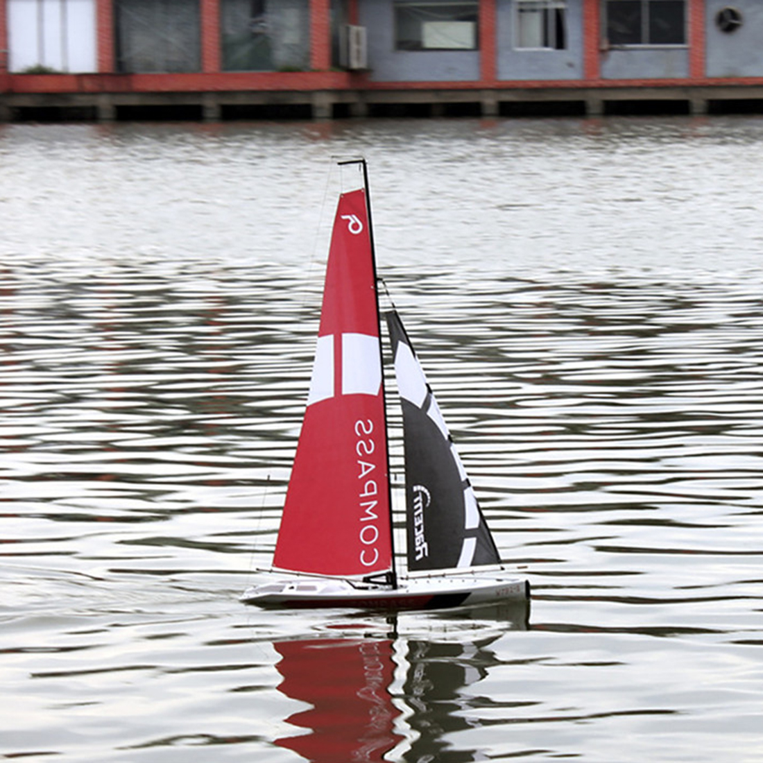 

65cm 2.4G 4CH RC remote Boat DIY Pre-assembled Sailboat toy without Battery Children kids Christmas gifts 2019, Red