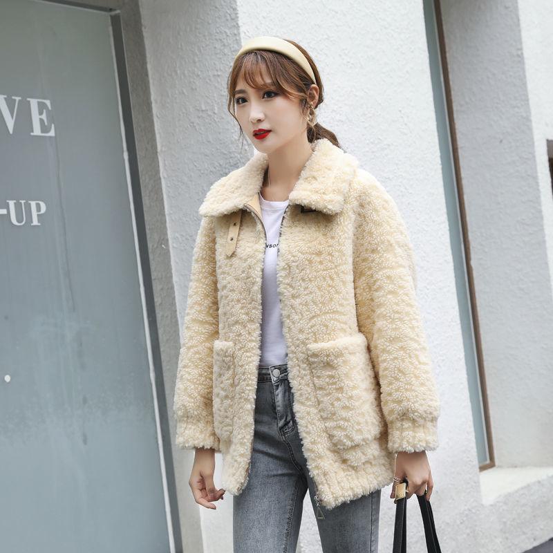 

Women Winter 2020 New Fashion Thick Warm Real Wool Fur Outwear Female Casual Zipper Sheep Shearing Fur Jacket Overcoats Z89, Red