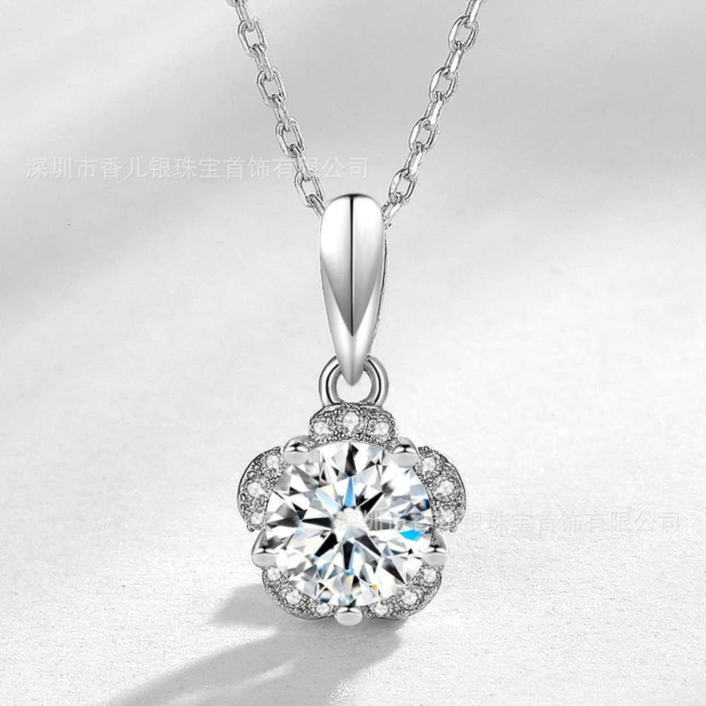 

Luxurys Designers Fashion Dz079 one C petal micro inlaid women's Necklace Pendant simulation new item pendant trend jewelry