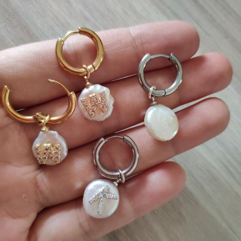 

5pairs Flat Coin Freshwater Pearl Pave White CZ 26 Alphabet Letter Name Charm Gold Women Hoop Earring Bridesmaid Wedding Gift
