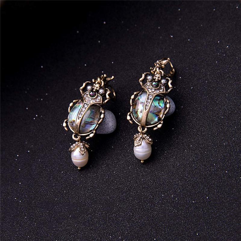 

Exaggerated Shell Insect Shape Pearl Earrings Bohemian Style Temperament Women Earring Party Jewelry