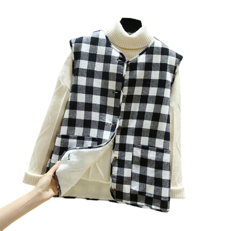 

Classic Black White Plaid Print Lamb Wool Plush Waistcoat Women Thickened Korean Loose Checked Vest 2021 Winter Street Warm Tank, Short 16