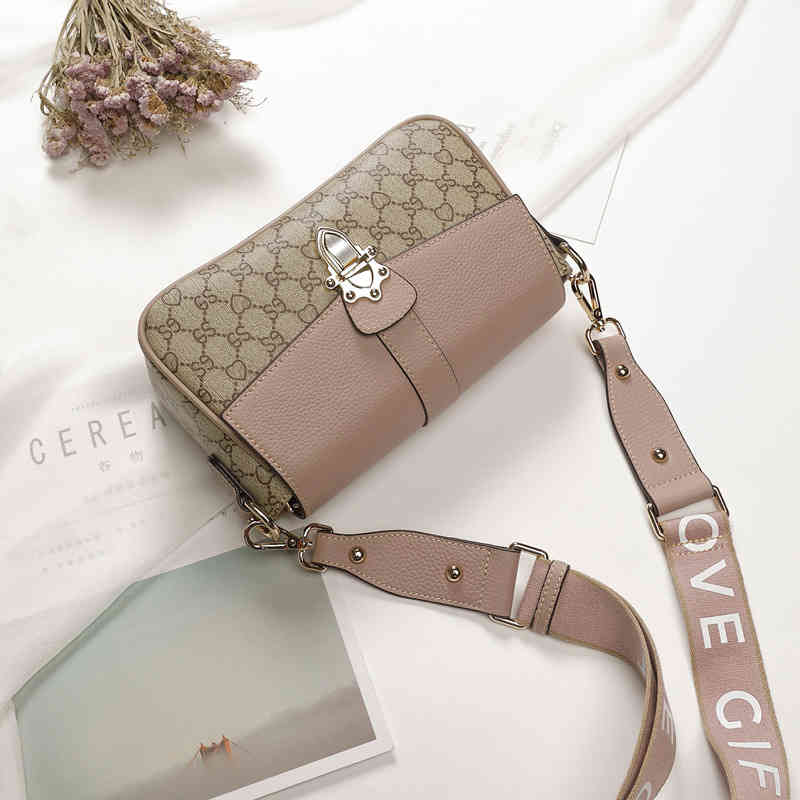 

Bag women's bag new leather sling shoulder small square Leather Messenger purse, Pink