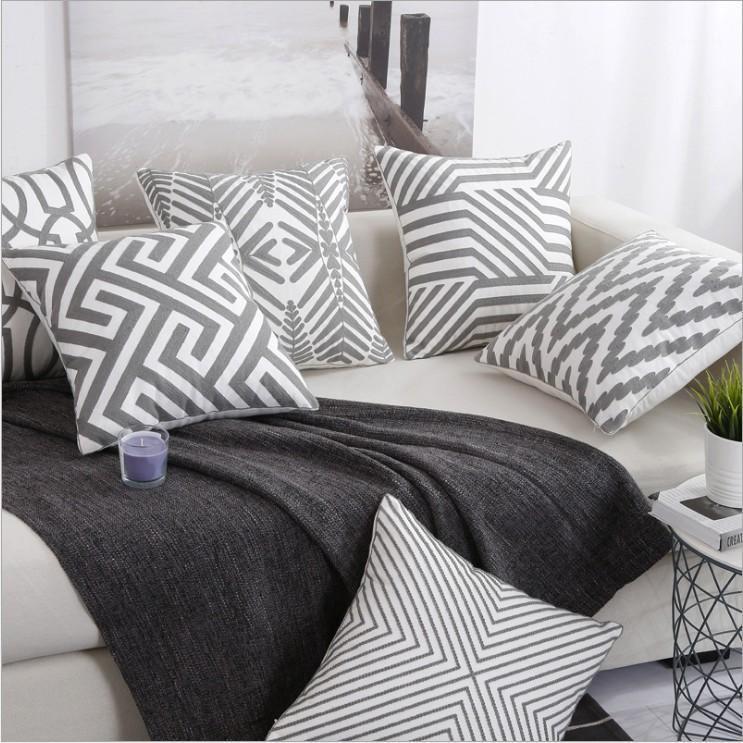 

Grey GeometricCotton Canvas Embroidery Flowers Pillow Cover Cover Sham Cushion Cushion Home Decor Decorative Pillow Case1