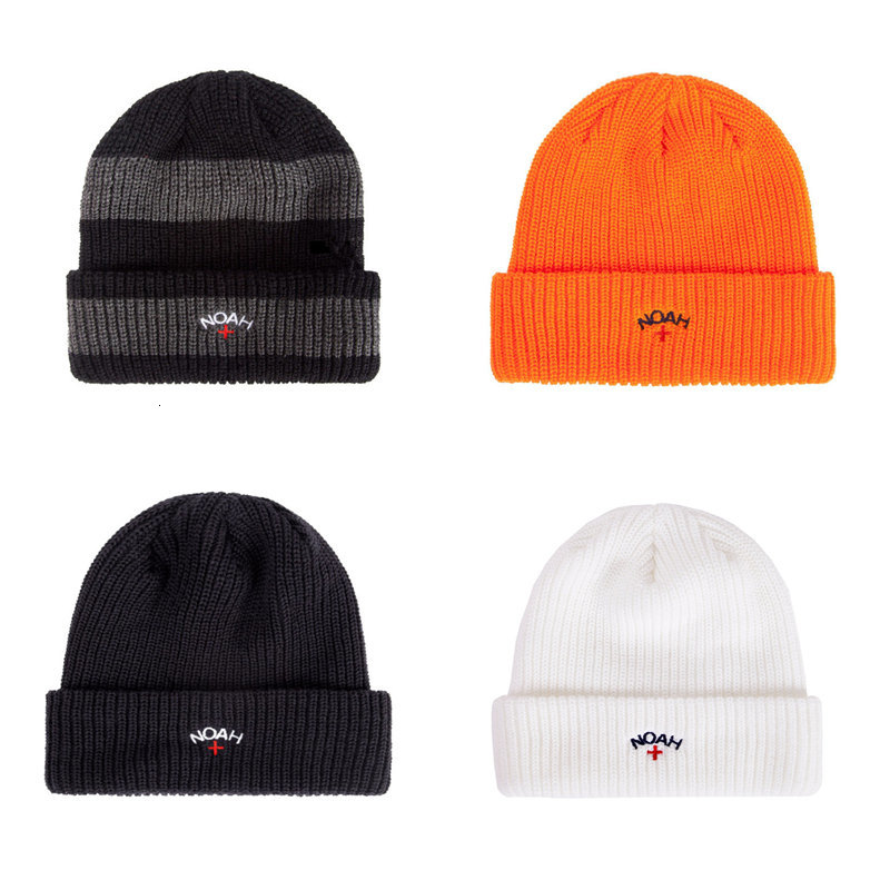 Noah Core Beanie Cross Small Mark Wool 