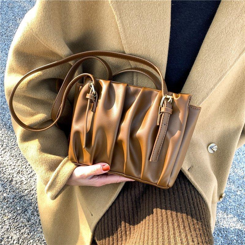 

Bag Women's Autumn/winter 2021 New Fashion Shoulder Underarm Bag with High-grade Foreign Style Fold, Black