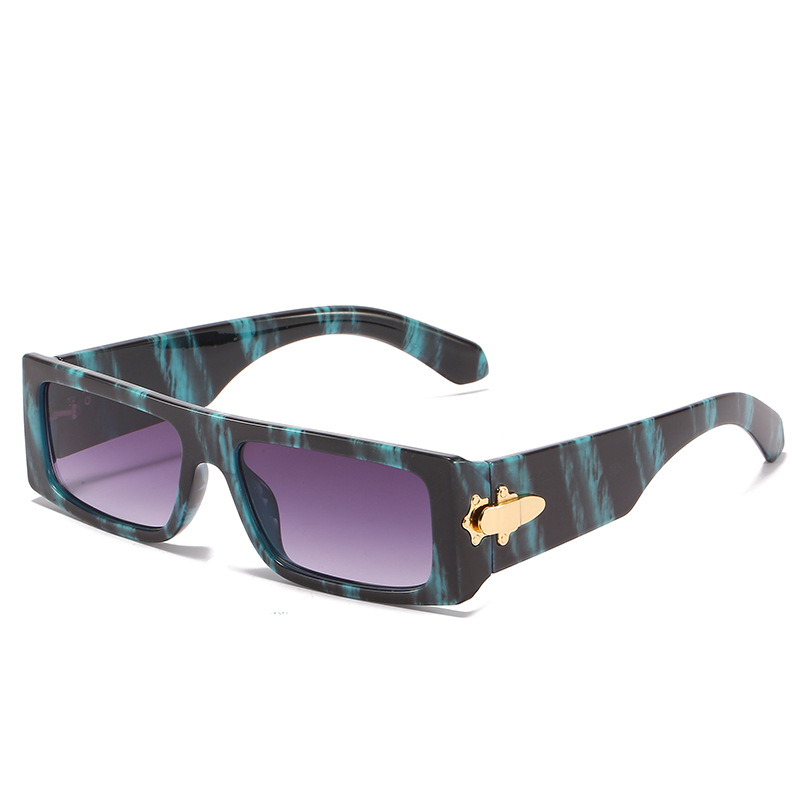

Fashion European and beautiful retro sunglasses square men's trendy glasses