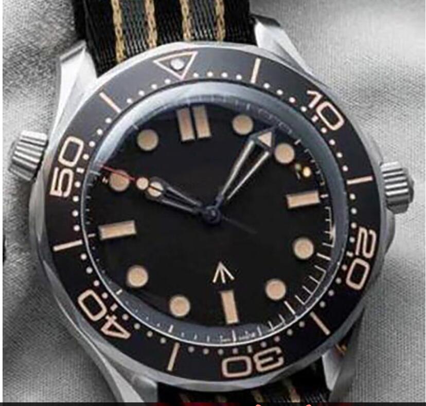

2022 Top Quality NTTD Watch 42mm No Time To Die Men Watches Automatic Movement Mechanical Montre de luxe Limited James Bond 007 Nato 300M Wristwatches