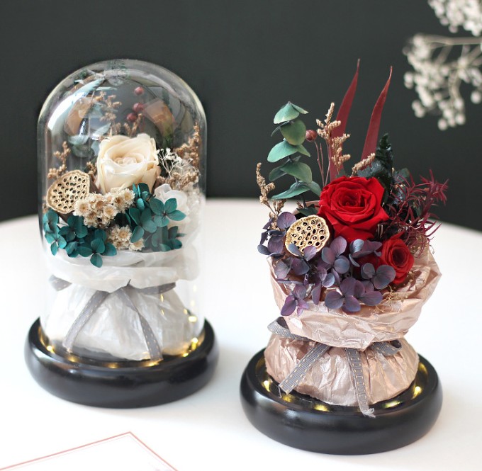 

Eternal flower glass cover rose bundle gift Valentine's Day gift creative gift real flower protection flower, As pic
