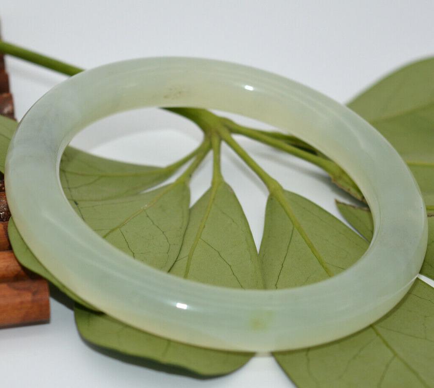 

Chinese Xinjiang Hetian Bluish White Jade Circle Bracelet Bangle 59mm Certified