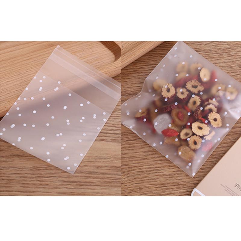 

100pcs Plastic Transparent Cellophane Bags Polka Dot Candy Cookie Gift Bag with DIY Self Adhesive Pouch Dessert Bags for Party