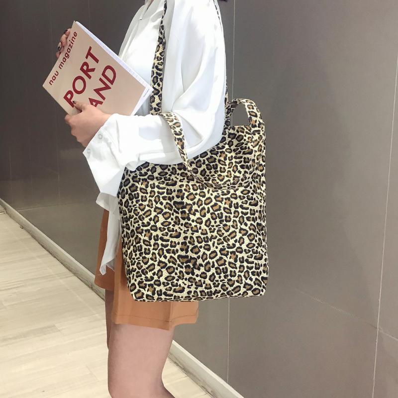 

Unisex Canvas Messenger Printing Leopard Shopping Bag Messenger Bag Handle 2021 New Leisure Shoulder Crossbody