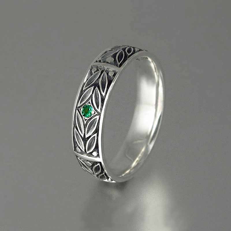 

Februaryfrost Brand Retro Anniversary Gift Ring For Women With Vintage Leaves Engraved With One Tiny Green Cubic Zircon Stone Finger Rings