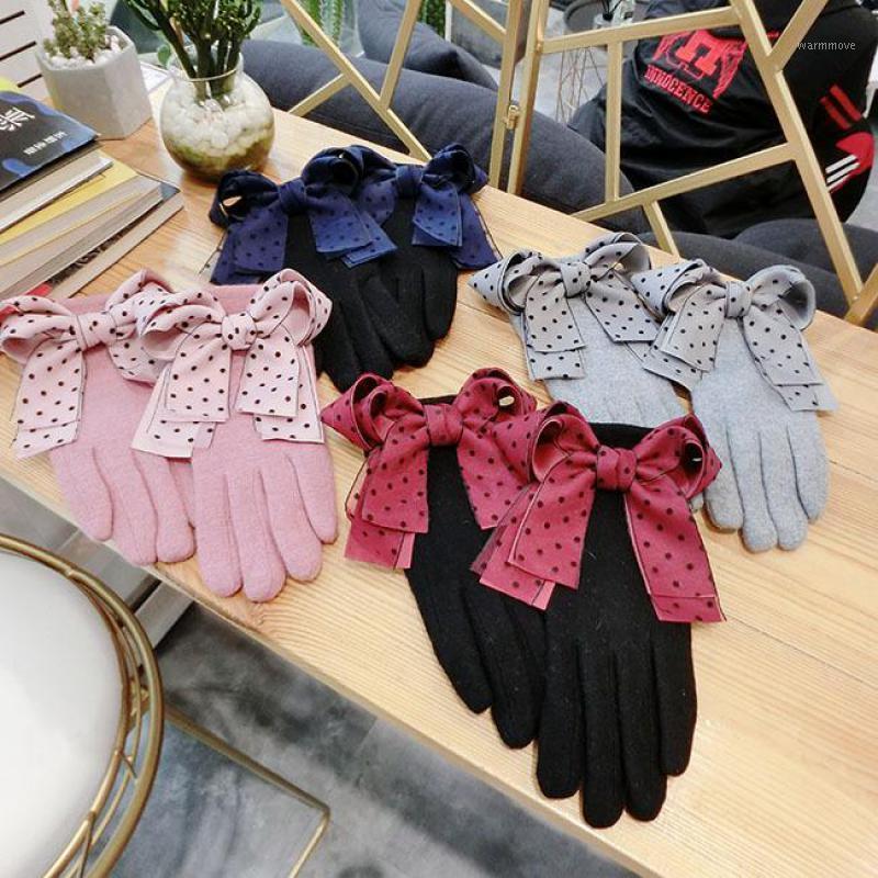 

Fashion Dot Bow Knot Winter Gloves Warm Thick Five Finger Cashmere Wool Mittens Women Touch Screen Gloves Guantes Mujer AGL2841