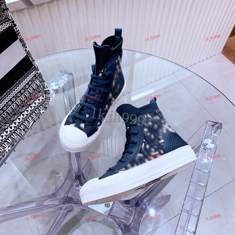 

Fashion embroidered canvas shoes ladies flat casual shoes all match high-top classic letters high elastic knitted ladies high top shoes