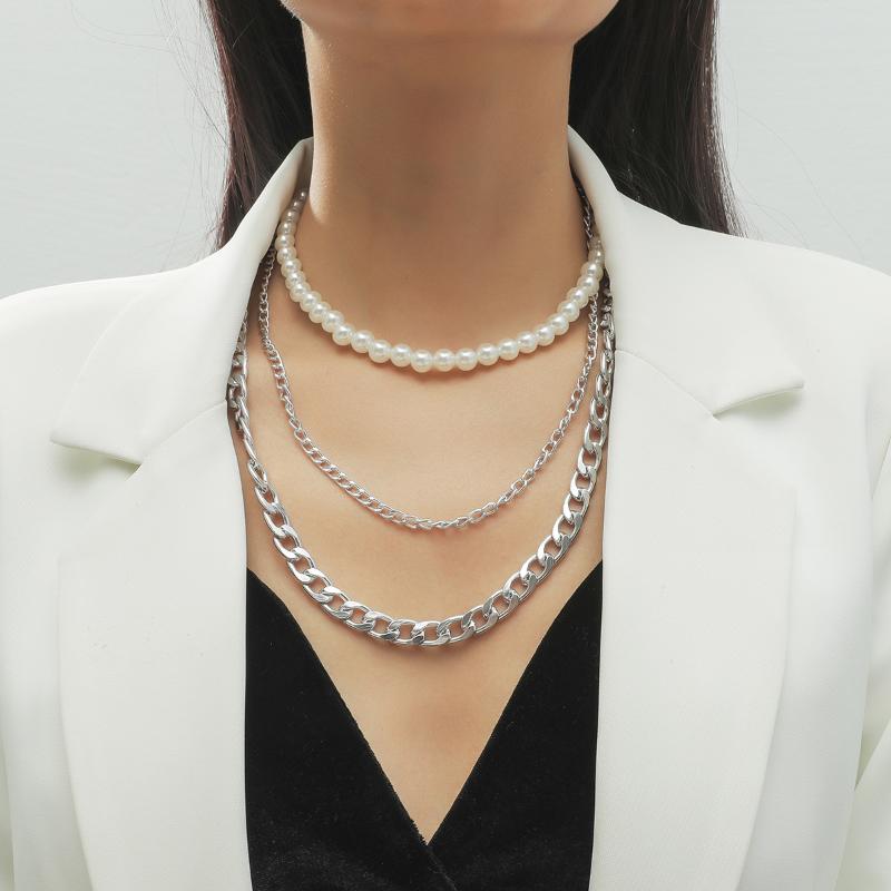 

3Pcs/Set Multi Layered White Color Imitation Pearl Choker Necklace Thick Curb Cuban Collar Necklace for Women Jewelry