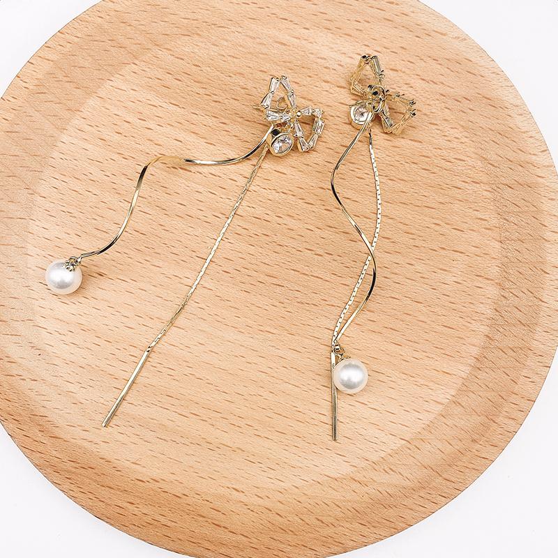 

2021 New Pearl Earrings Fashion Long Metal Tassel Drop Earrings Korea Wild Sweet and Lovely Heart-shaped Elegant Ladies