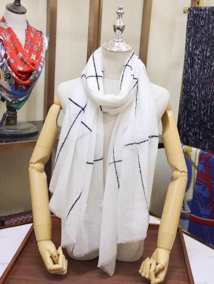 

8838 Luxurious autumn and winter solid color black and white super soft thin Nepalese cashmere wool scarf shawl1