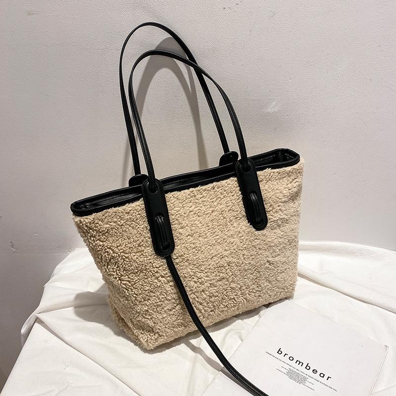 

Women's bag autumn / winter 2021 star same style women's bag portable one shoulder fashion Sac A Main Luxury C1609, Black