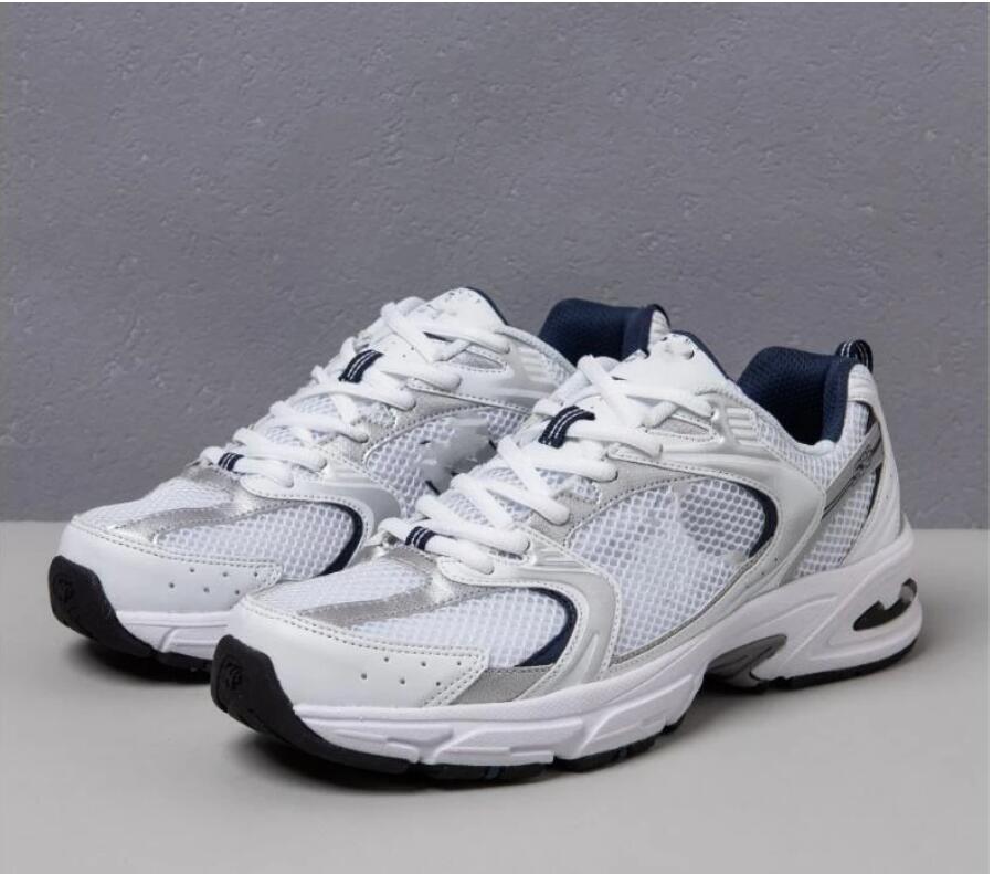 

Women Fashion Skateboard Shoes for Men Sneakers Flat Round Toe Low Top Breathable Leather Mens Casual Shoes Zapatos Hombre, W1